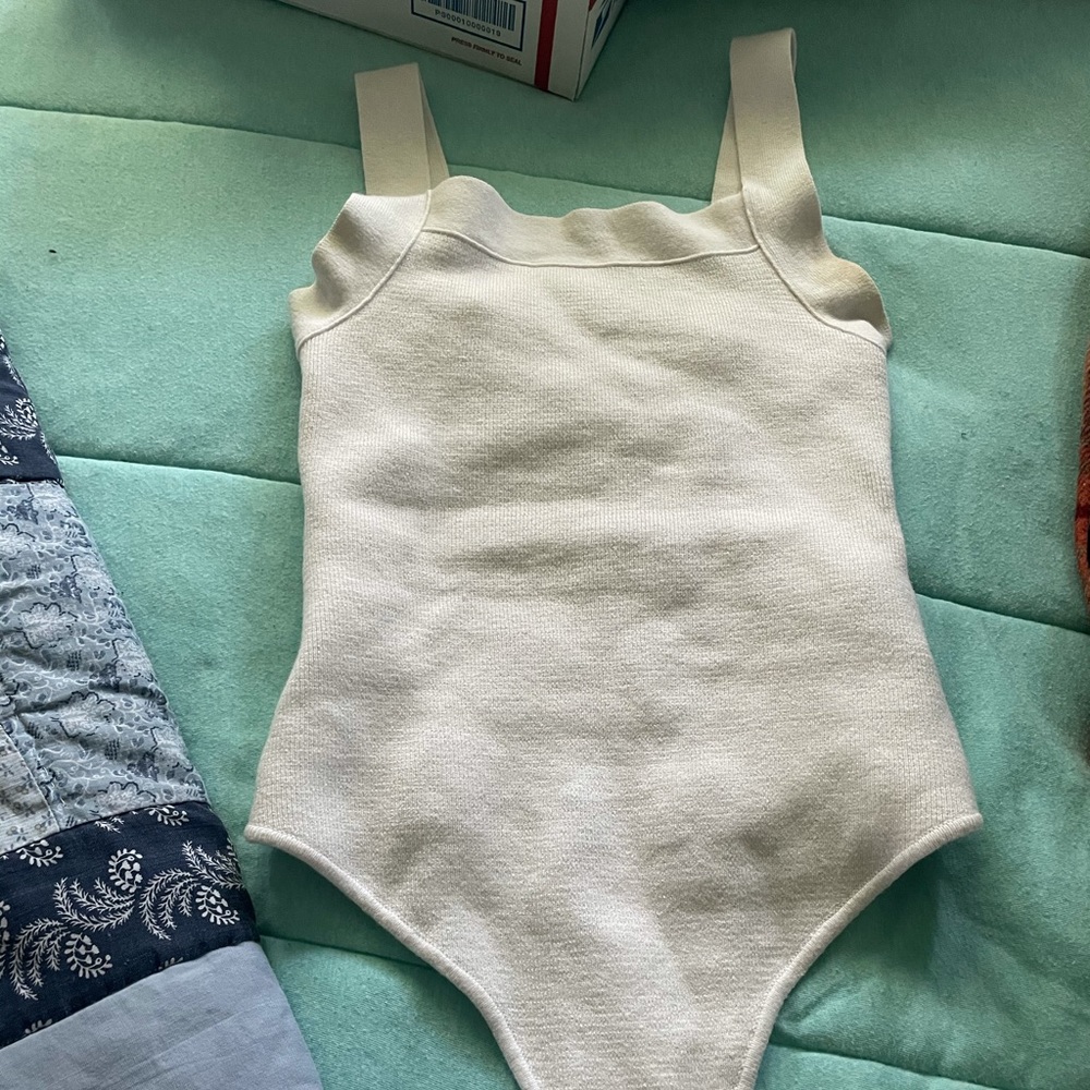 Abercrombie & Fitch white boatneck bodysuit